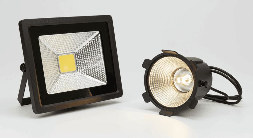 LED Floodlight vs Halogen: Which Lighting is Better?